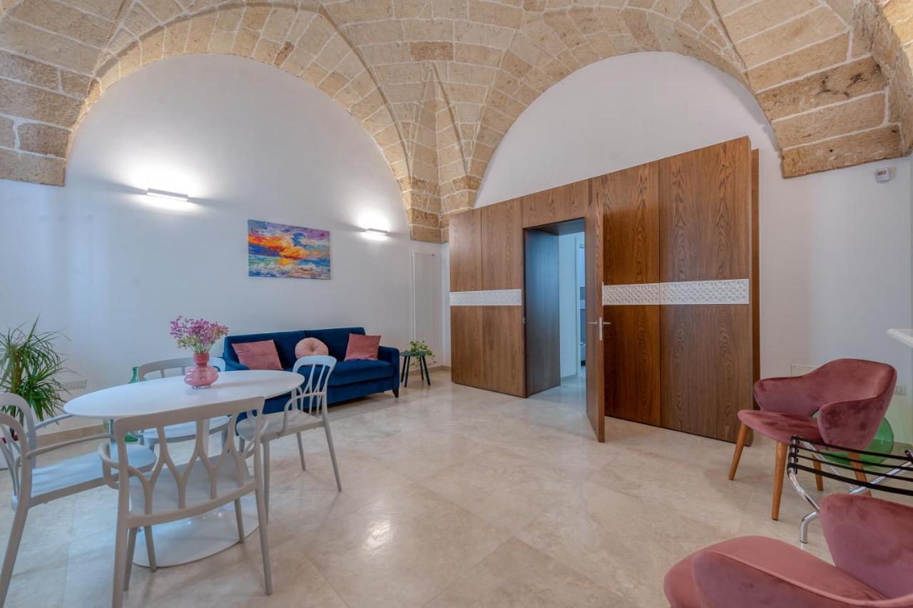 The Secret Door 12 Apartment Cellino San Marco Luaran gambar
